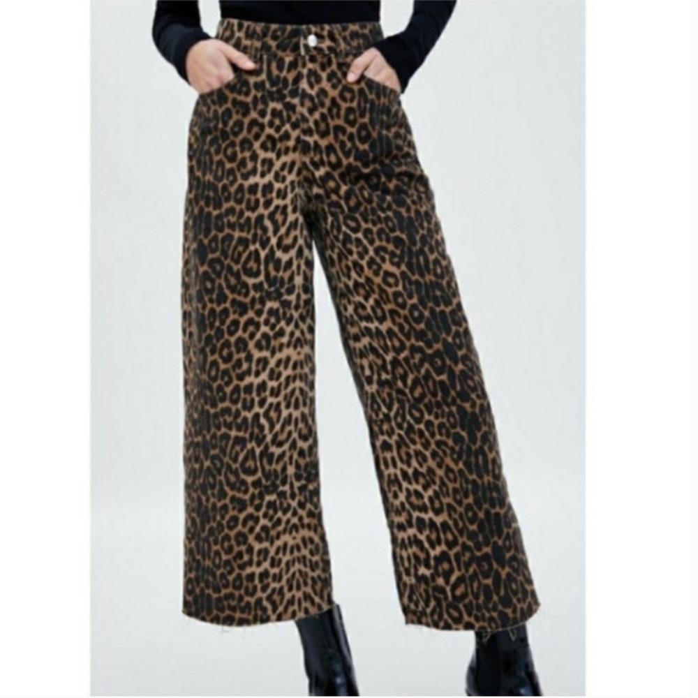 Zara Leopard Mid Rise Wide Leg Crop Culotte Jean - Picture 2 of 14